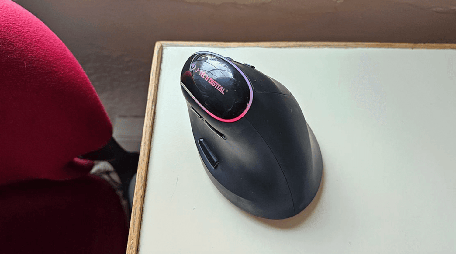 Why Ergonomic Mice Are Taking Over in 2026