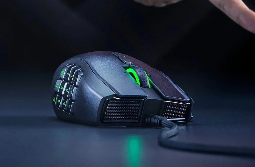 Best Left Handed Mouse for Laptop Users & Digital Nomads